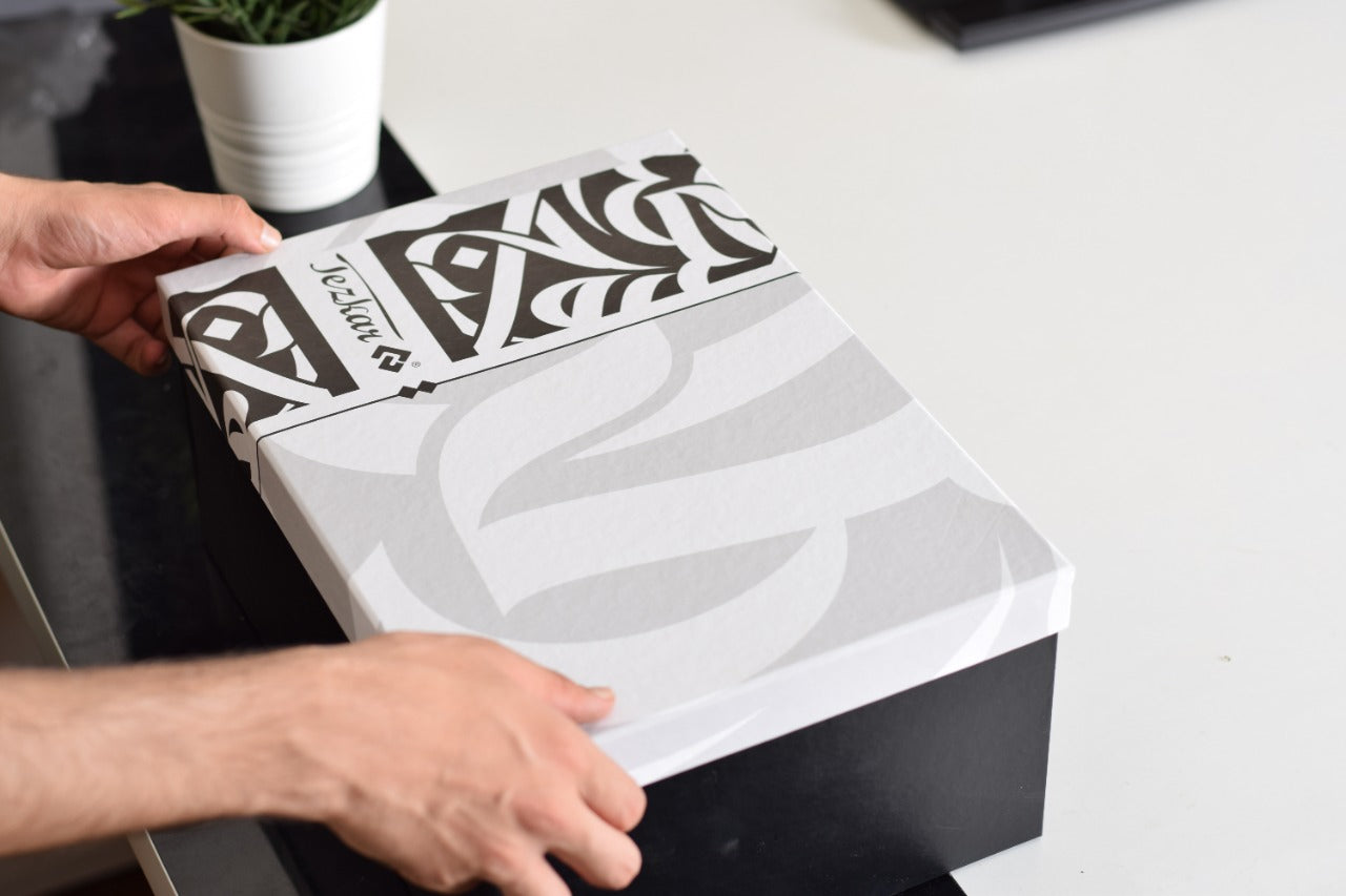 Box 004