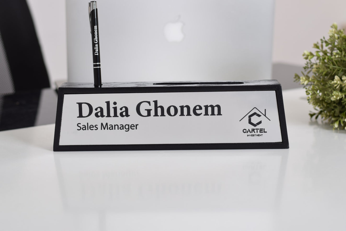 Office Name Arow + metal pen