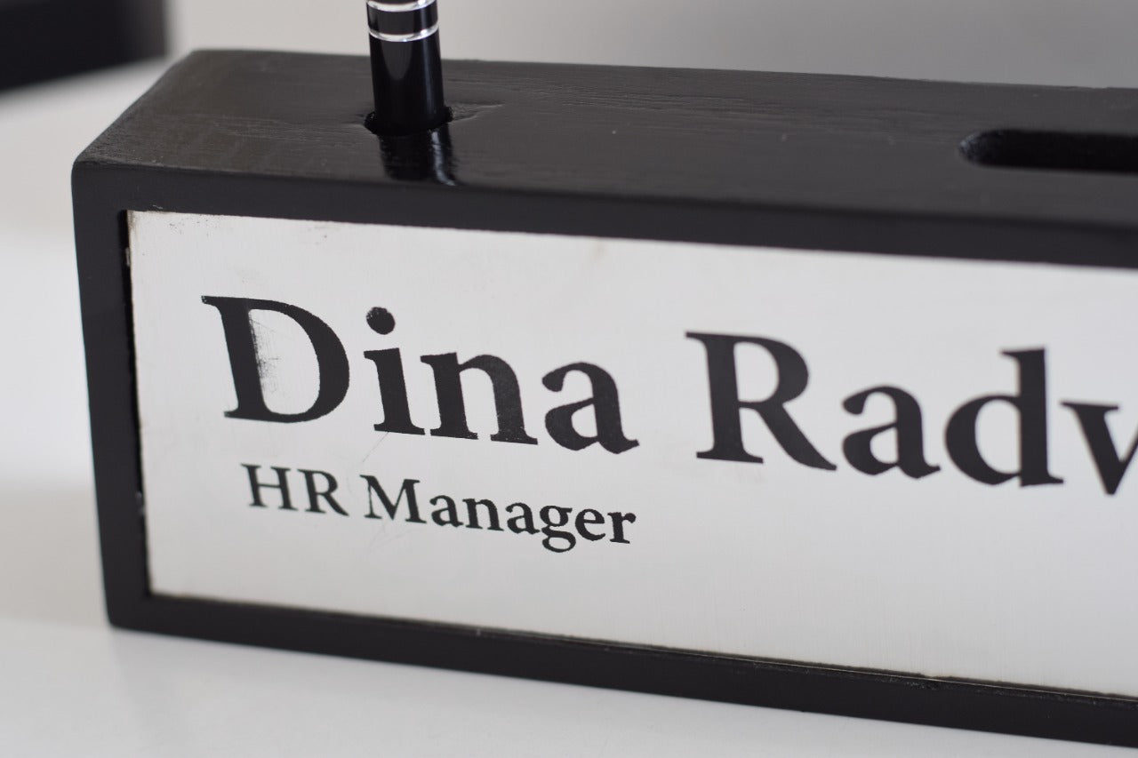 Office Name Arow + metal pen